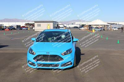 media/Nov-19-2022-Speed Ventures (Sat) [[eb5c8f9508]]/Around the Pits/Pre Grid Black/